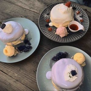 Meet your Posher, Raneka-elayne